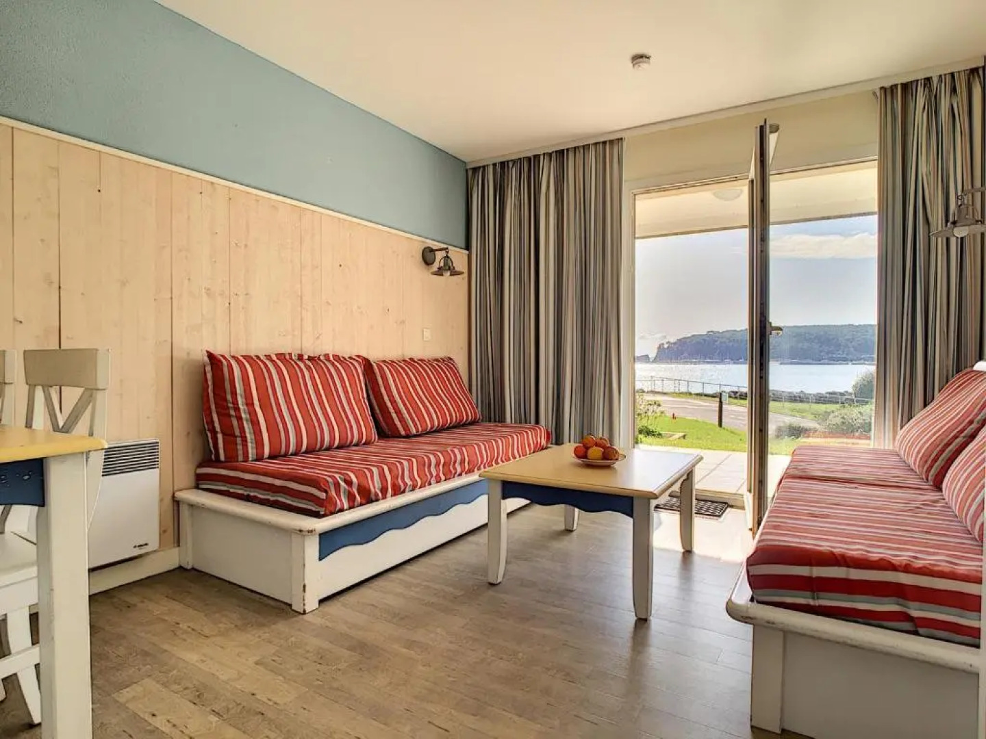 Appartement Crozon, 2 Pièces, 3 Personnes - Fr-1-370-41