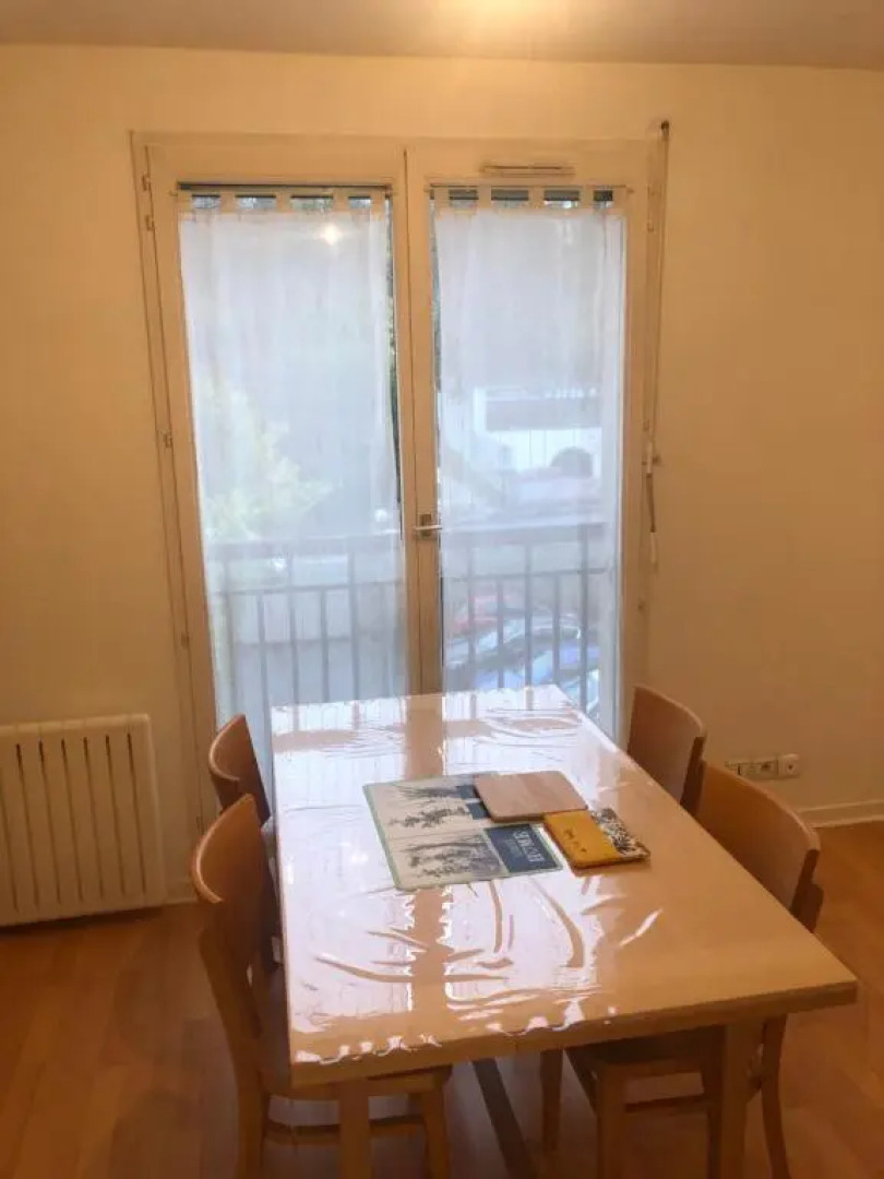 Studio Port Marly wifi et Parking