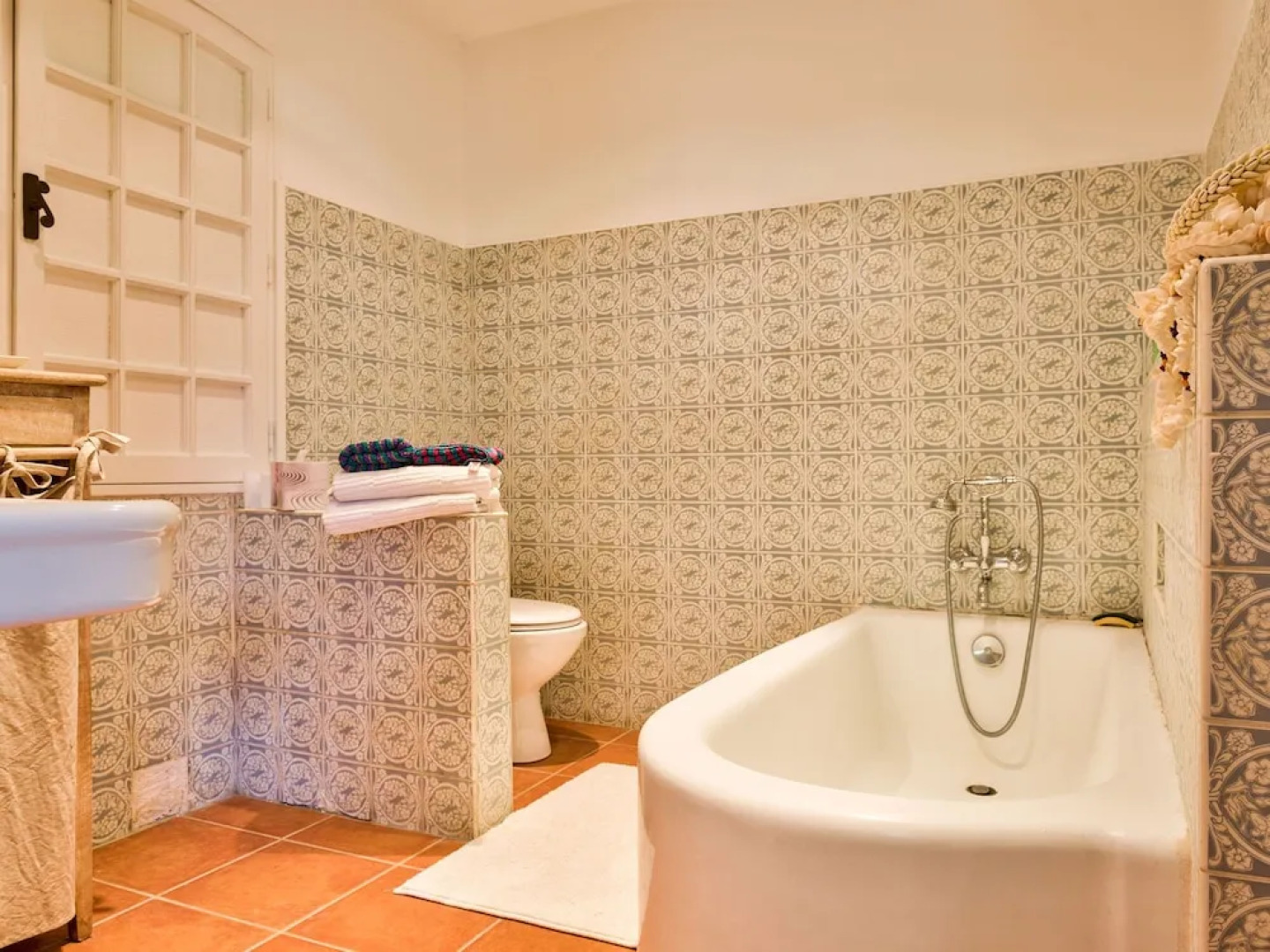 Detached Family Villa With Private Pool and Plenty of Privacy, 8 km From the sea / Beach