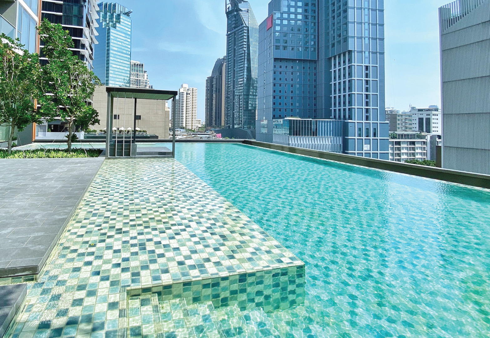 Oakwood Suites Bangkok