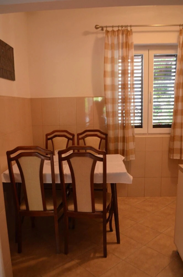 Apartments Peranovic