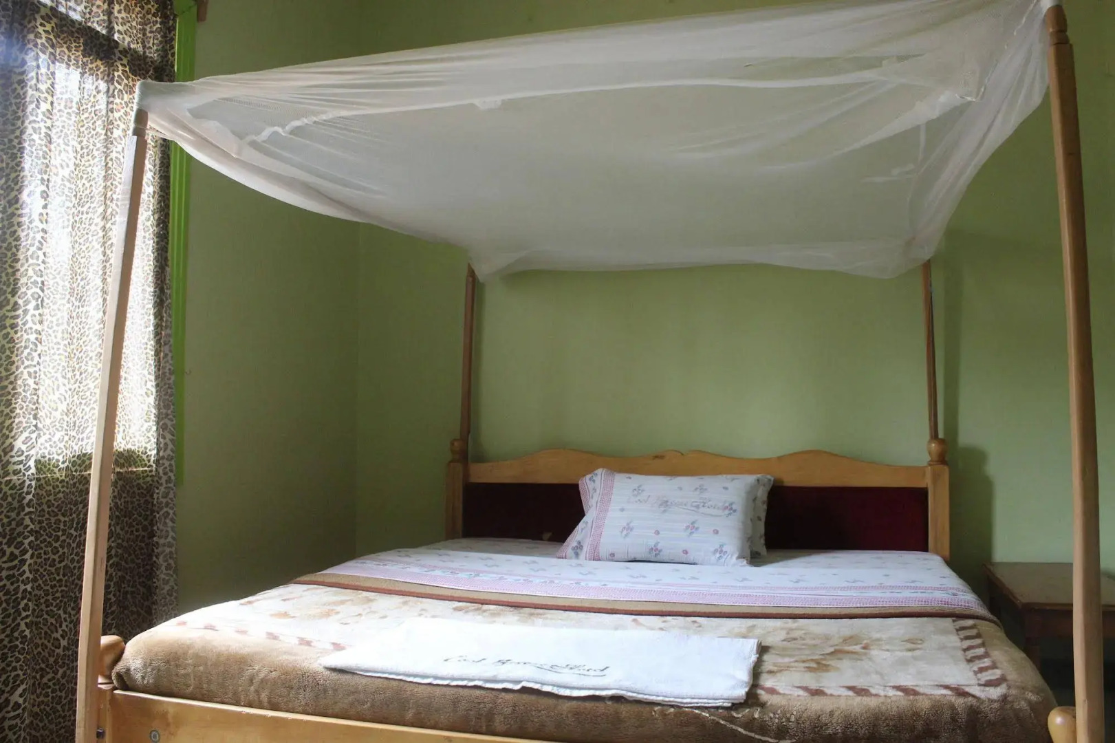 Cool Breeze Hotel Jinja