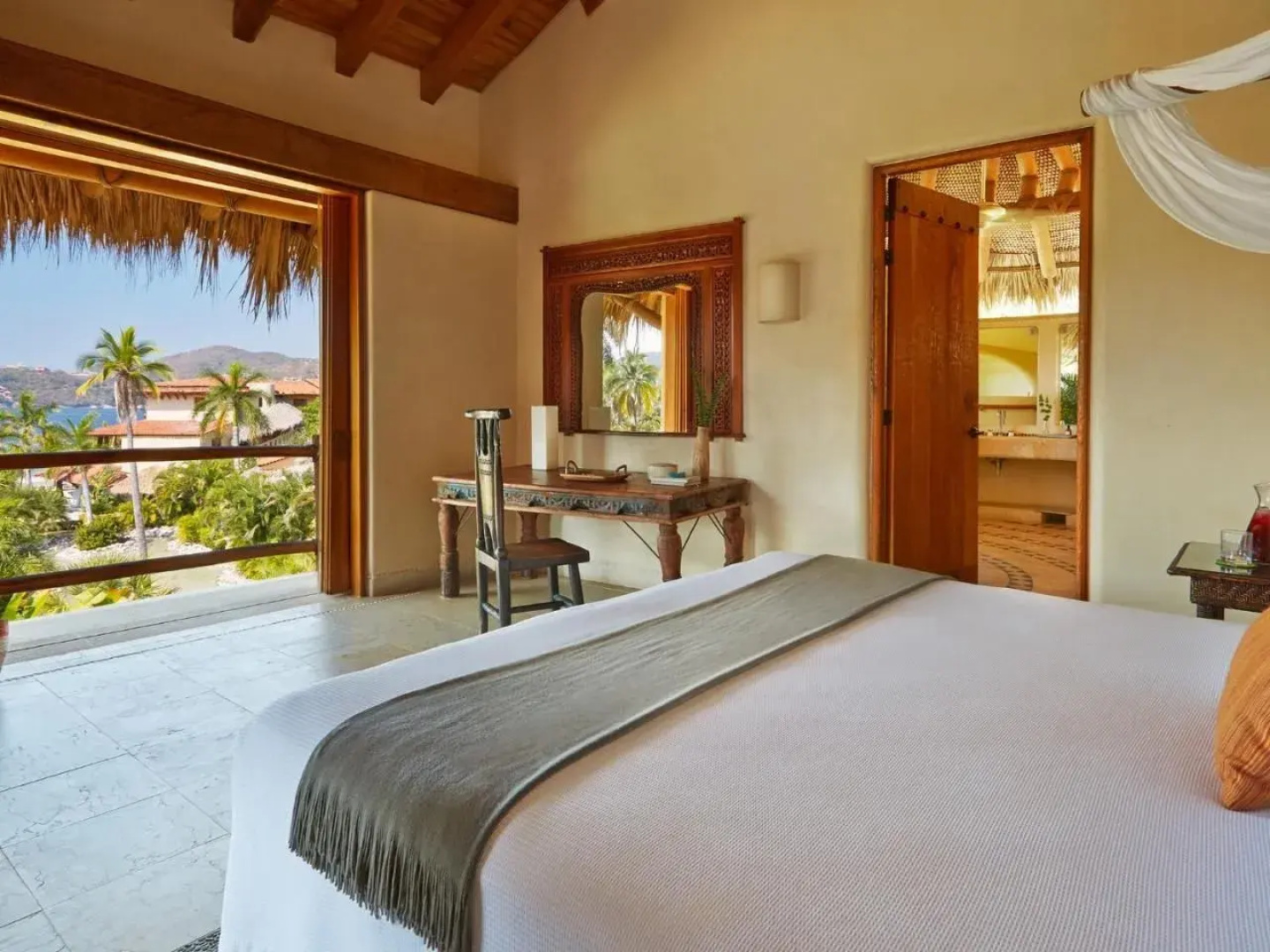 Thompson Zihuatanejo, A Beach Resort, by Hyatt