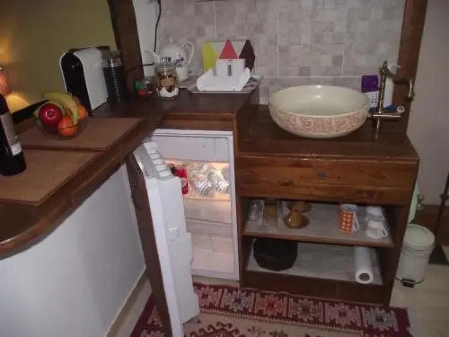 Zimmer Shai Tibetan Style