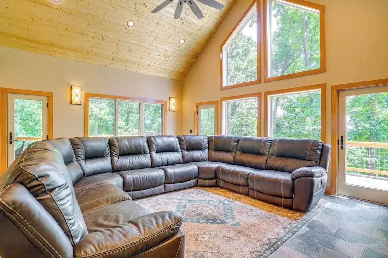 Modern Nellysford Getaway w/ View: Deck & Fire Pit