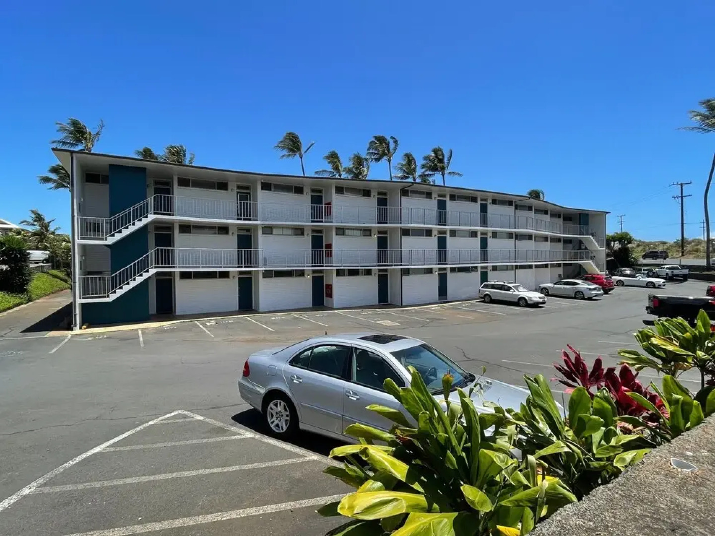 Kuau Plaza Paia Condo with Parking