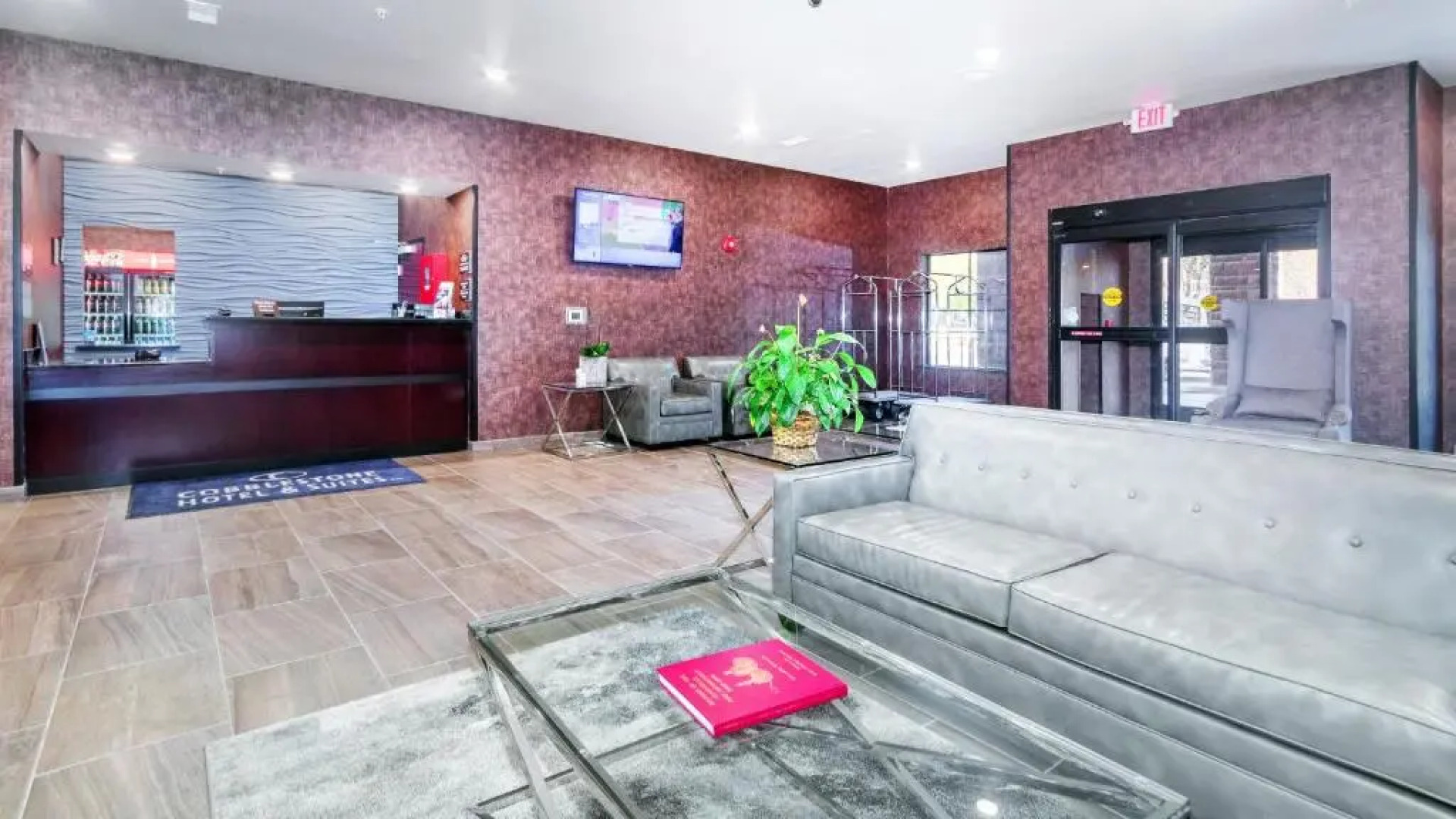 Cobblestone Hotel and Suites Janesville