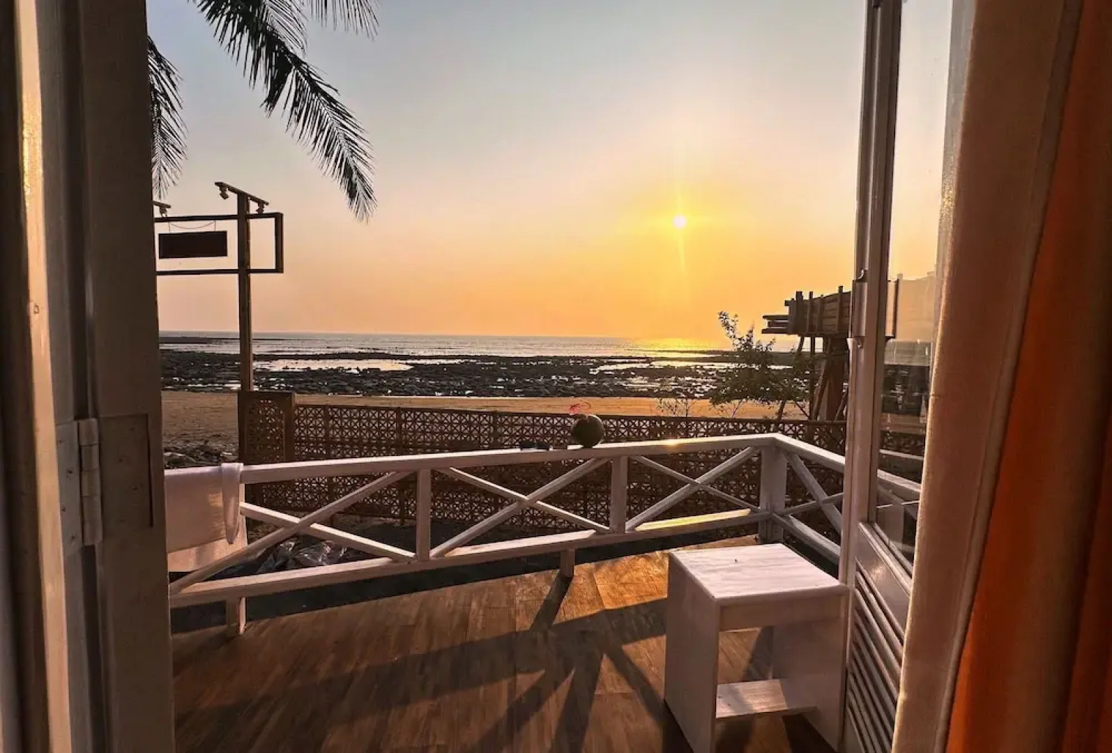 Sun & Sand Twin Beach