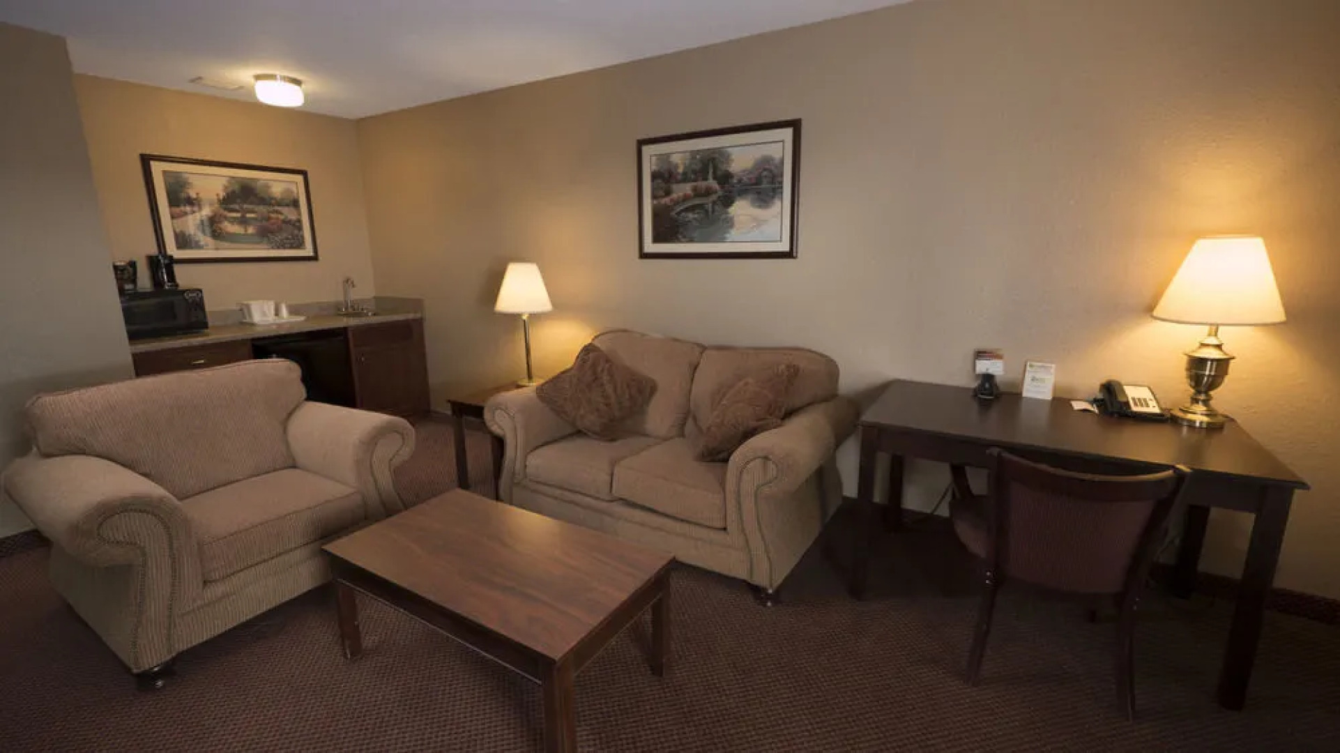 Moberly Inn And Suites