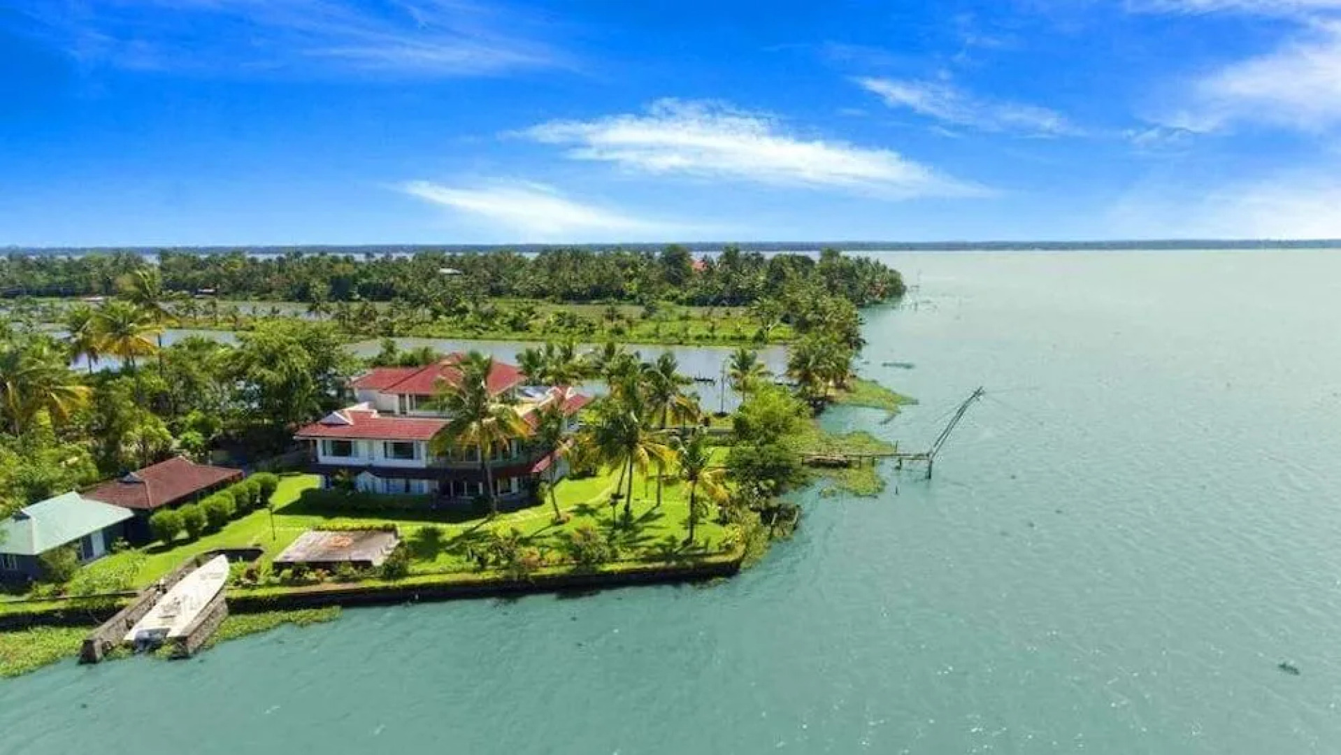 Blusalz Manor Waters Edge