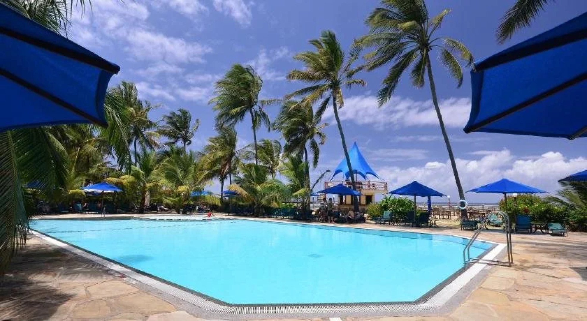 Bahari Dhow Beach Villas