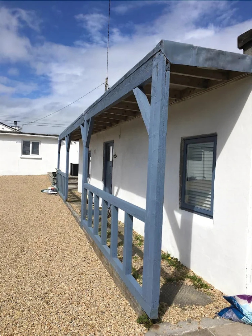 The Surf Hut at Beachcomber cottage