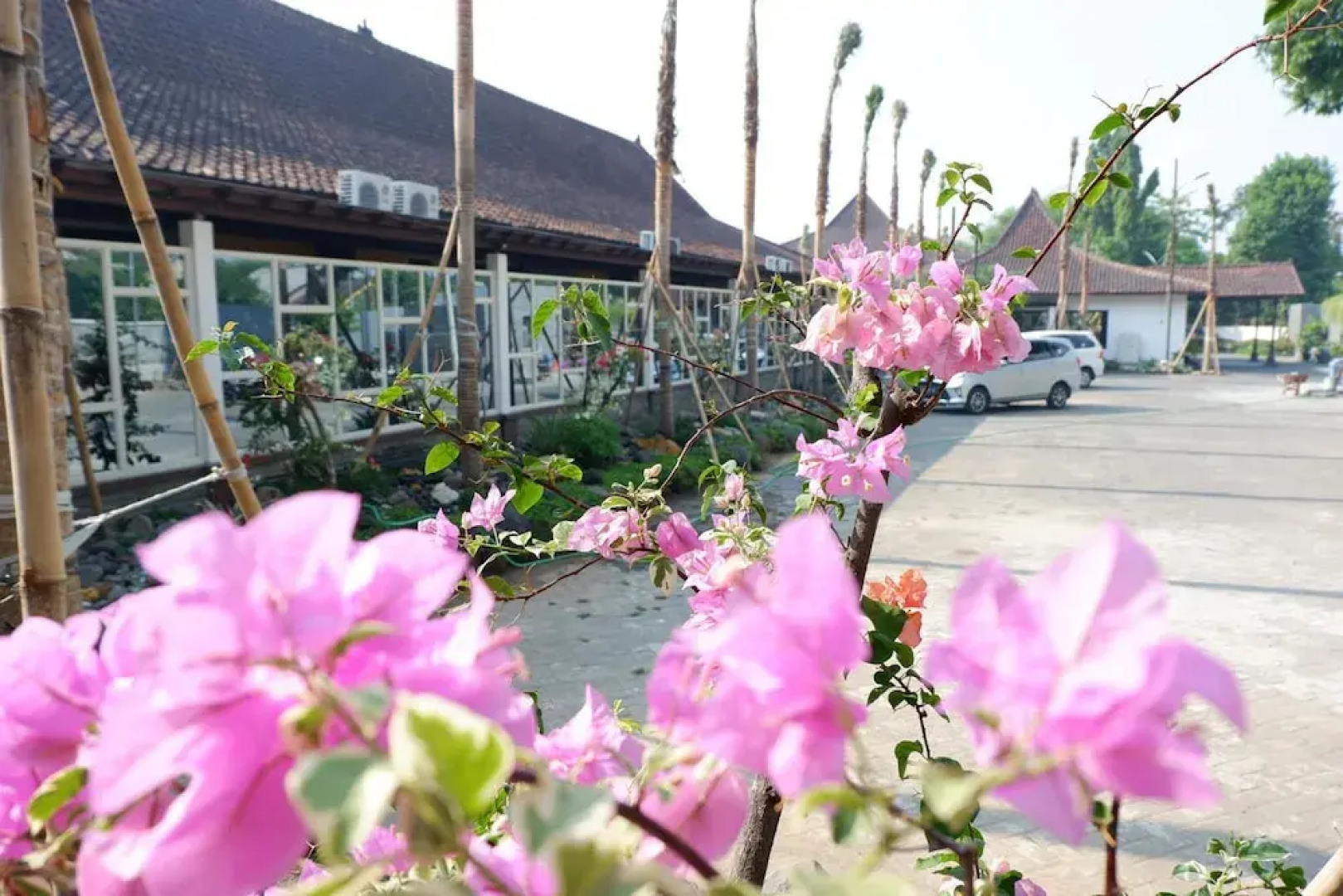 Ataya Hotel by Qinarya