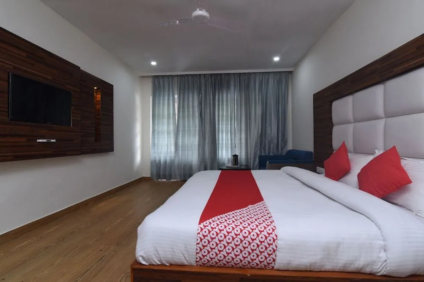 OYO 16009 Rock Villa