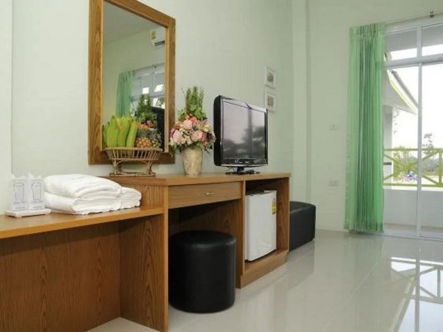 Ingmoon Riverside Resort and Spa