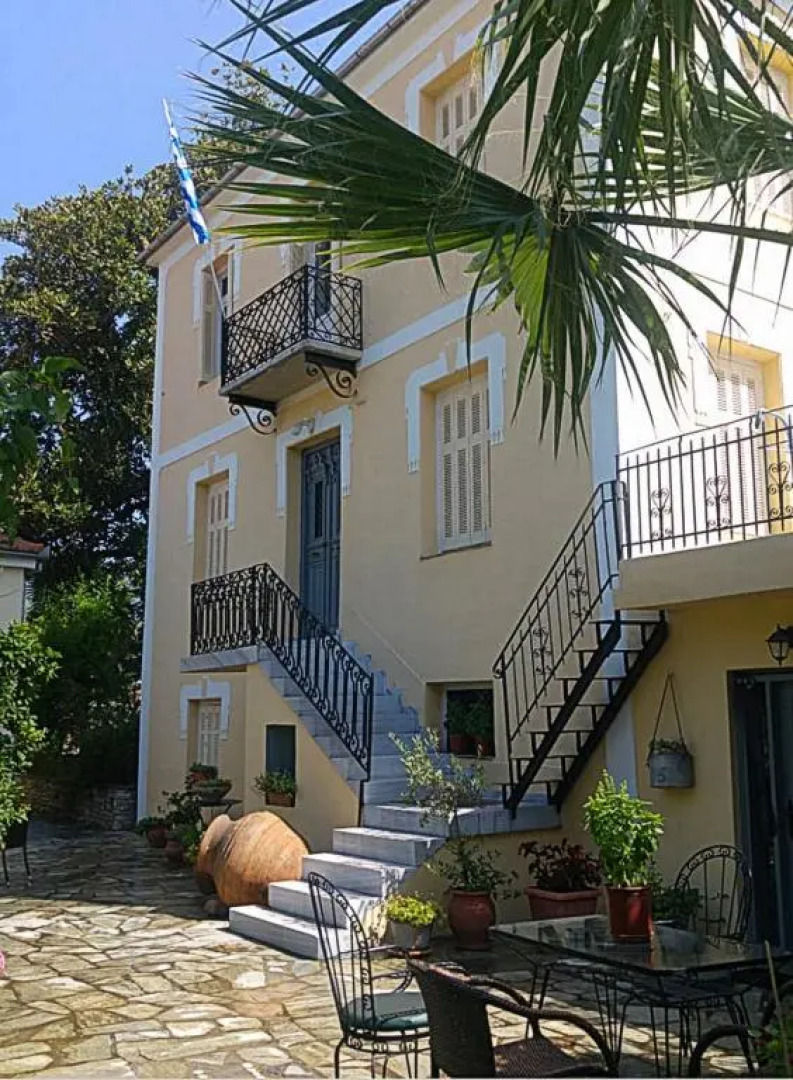 Archontiko Tsaknaki Manolia