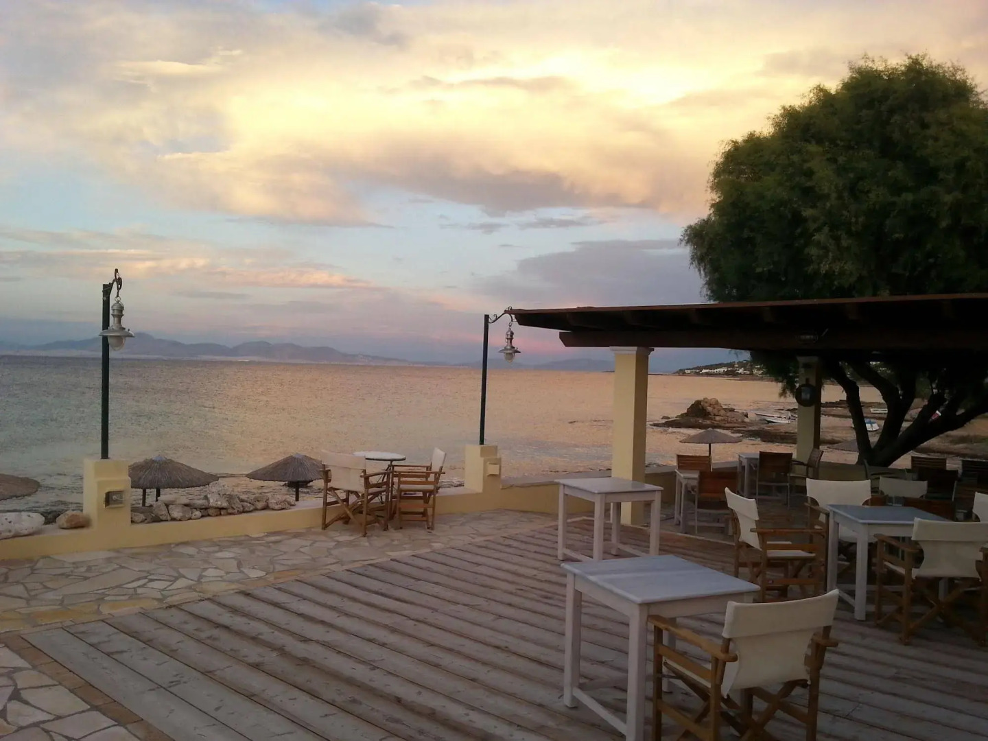 Irides Luxury Studios & Apartments