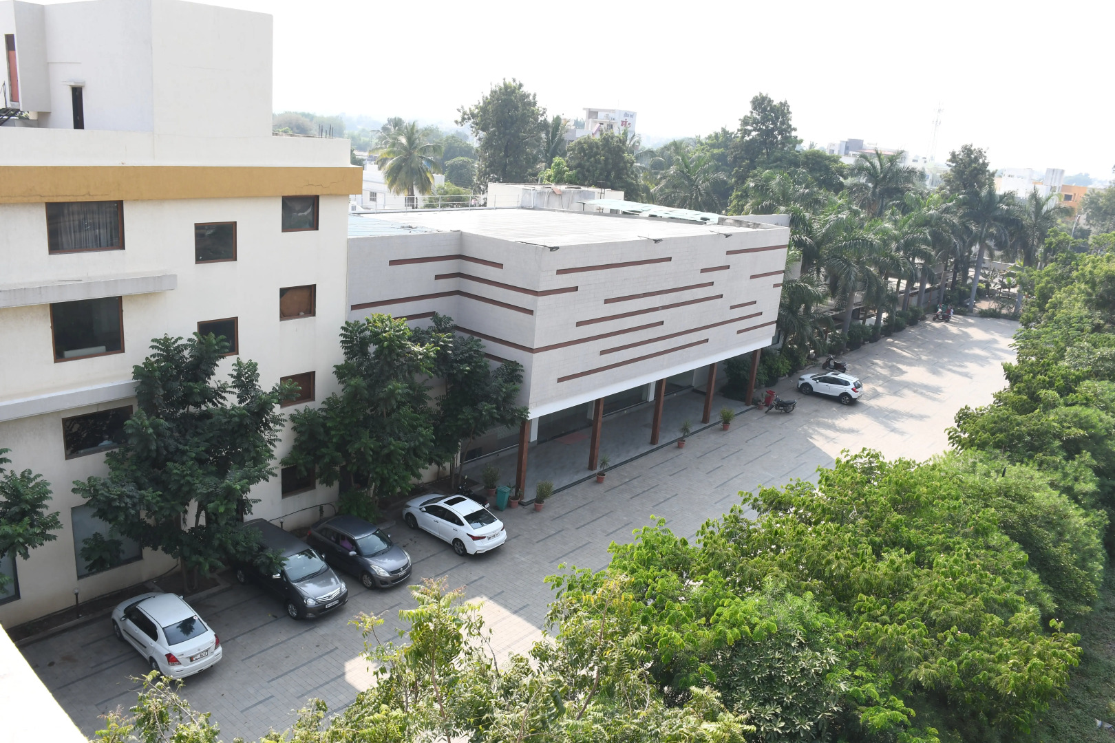 Hotel Pushpak Resort