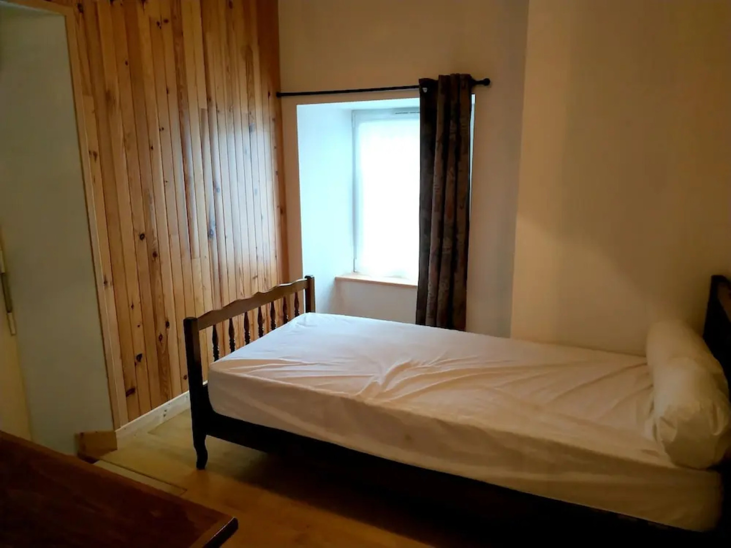 House With 4 Bedrooms in Saint-gènes-champespe, With Wonderful Lake Vi