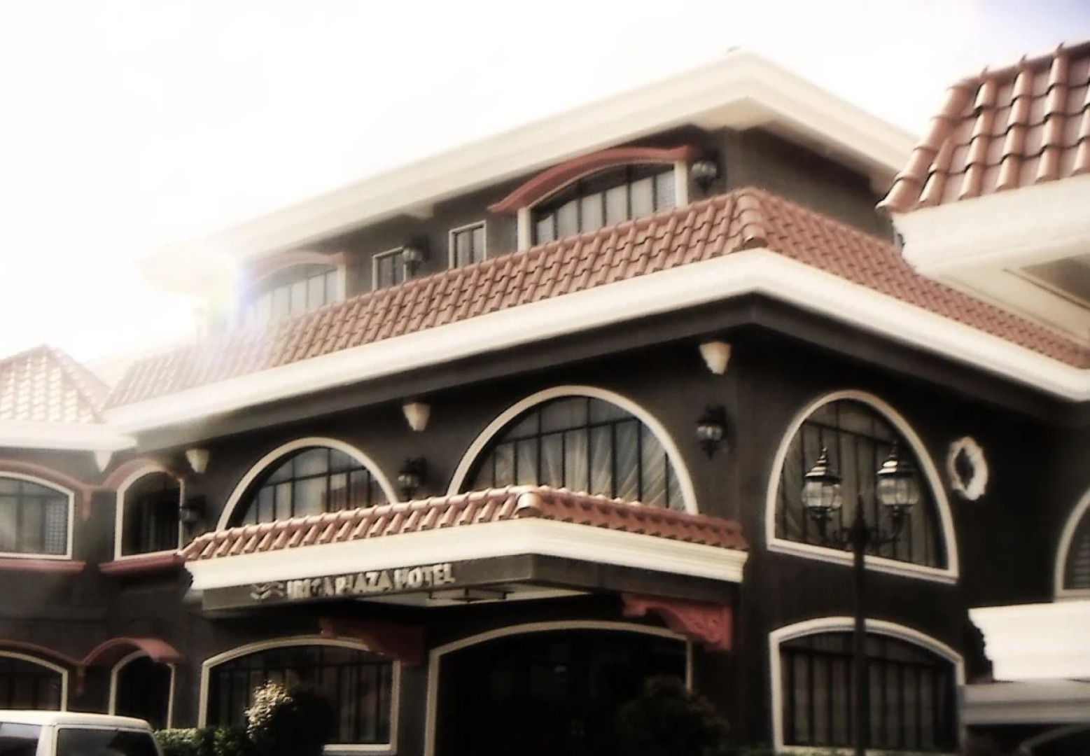 Iriga Plaza Hotel