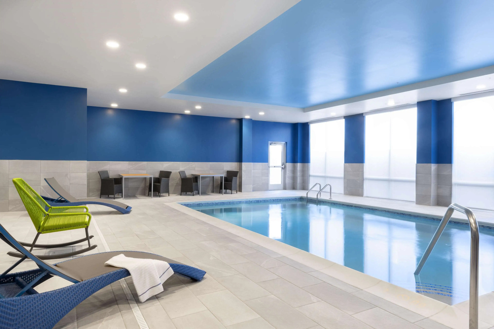 Hampton Inn & Suites St. Charles Old Town Area