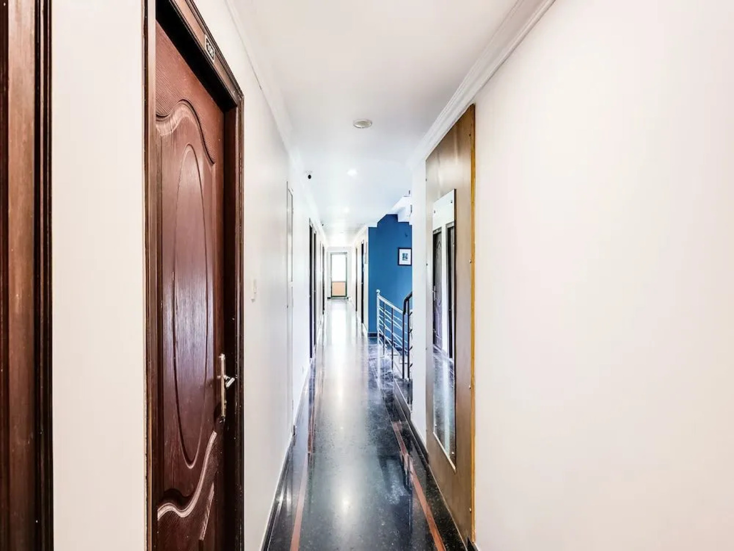 SilverKey Executive Stays 45762 Accadia Residency