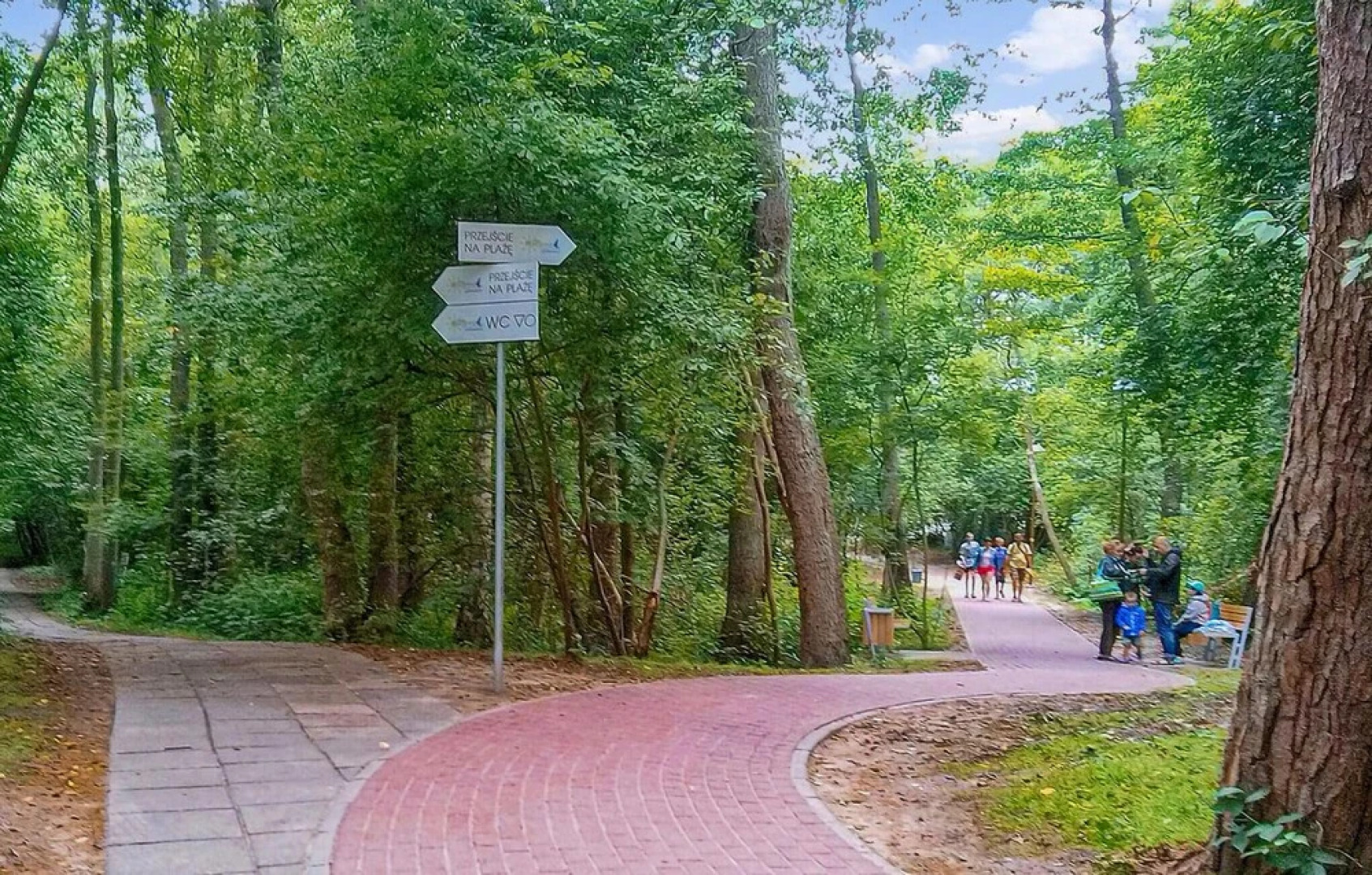 Awesome Home in Dabki, Bobolin With 2 Bedrooms