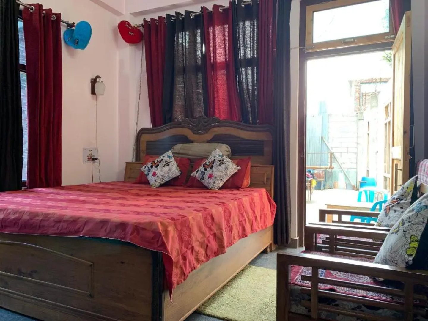 DreamLand Home stay (JALORI PASS)