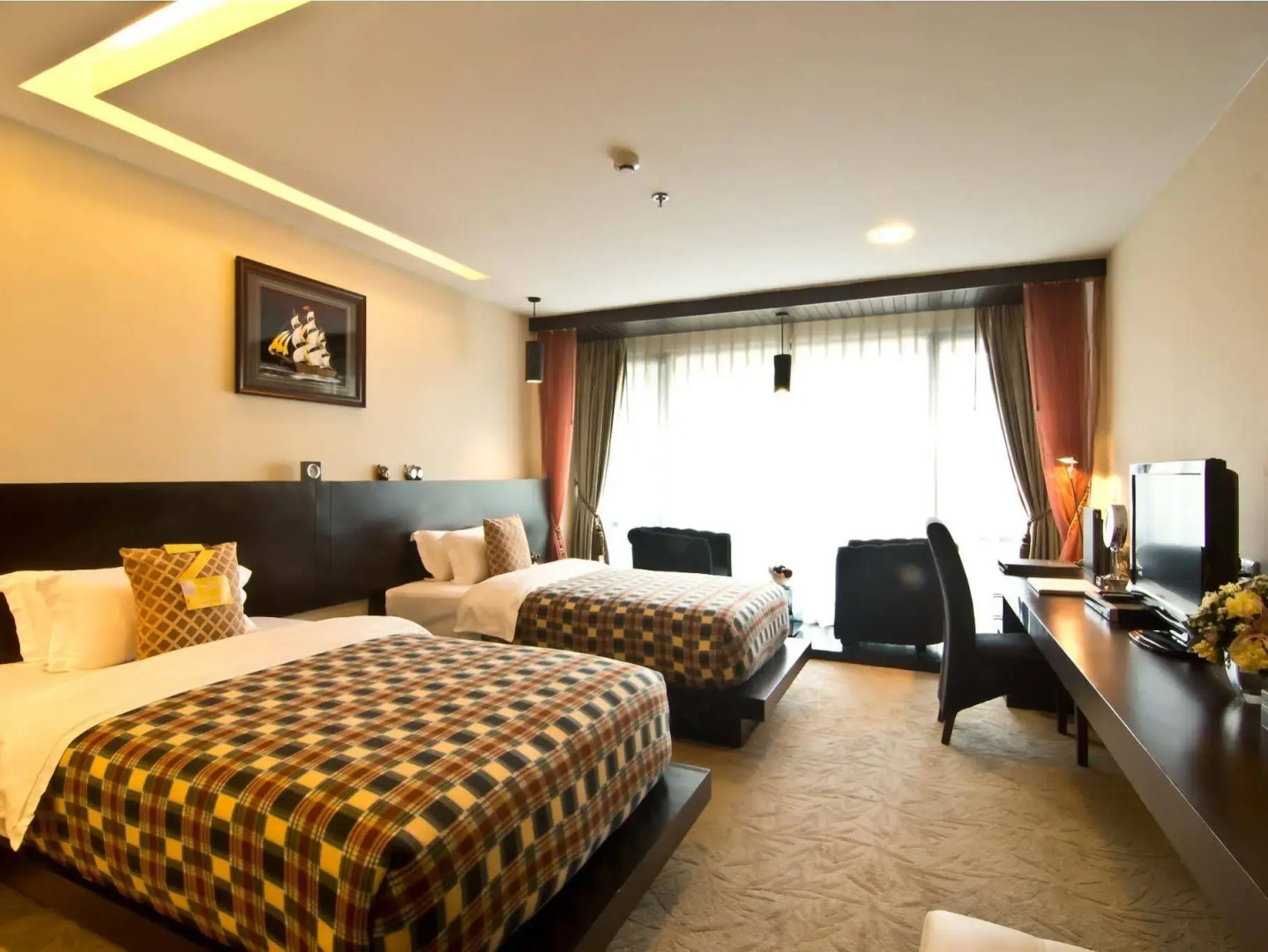 Rashmis Plaza Hotel Vientiane