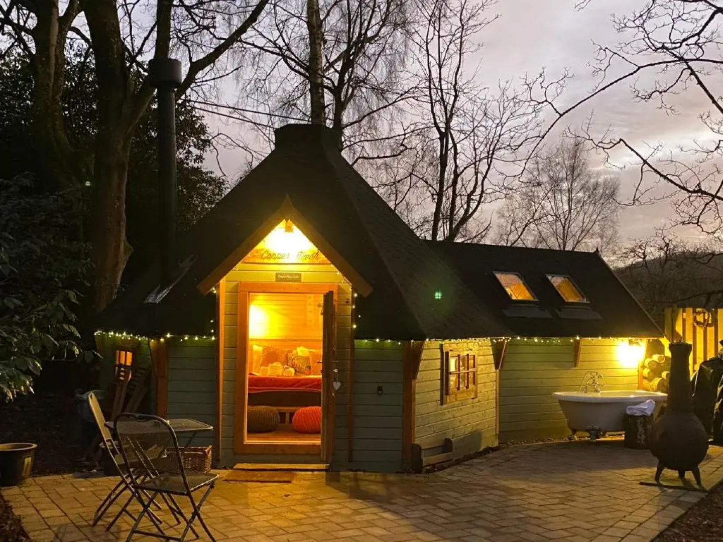 1-bed Cabin, 2 Adults, Outdoor Bath & Wood Burner