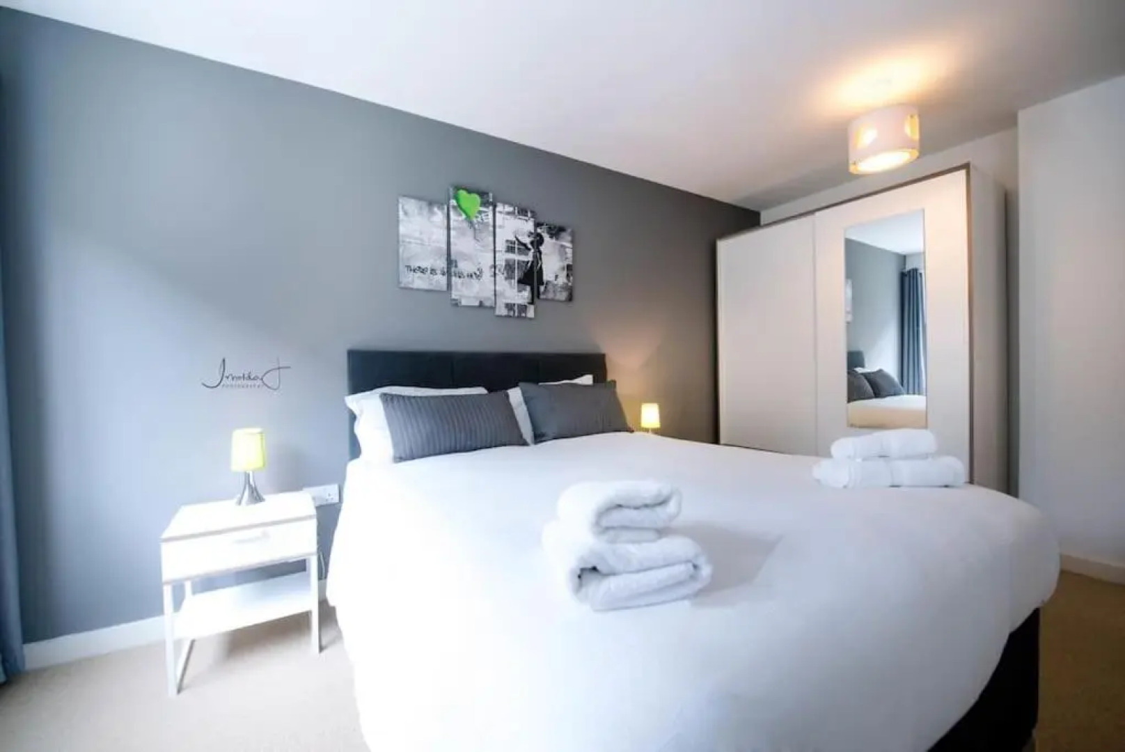 *AH4U* 2-Bed Apartment