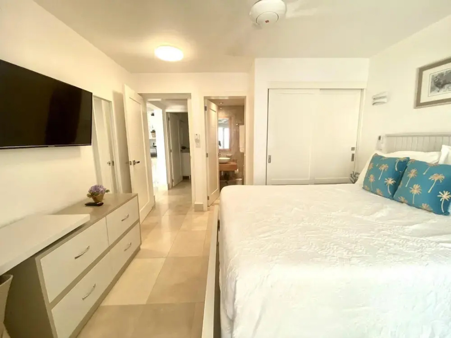 Fabulous Villa in Green One M02