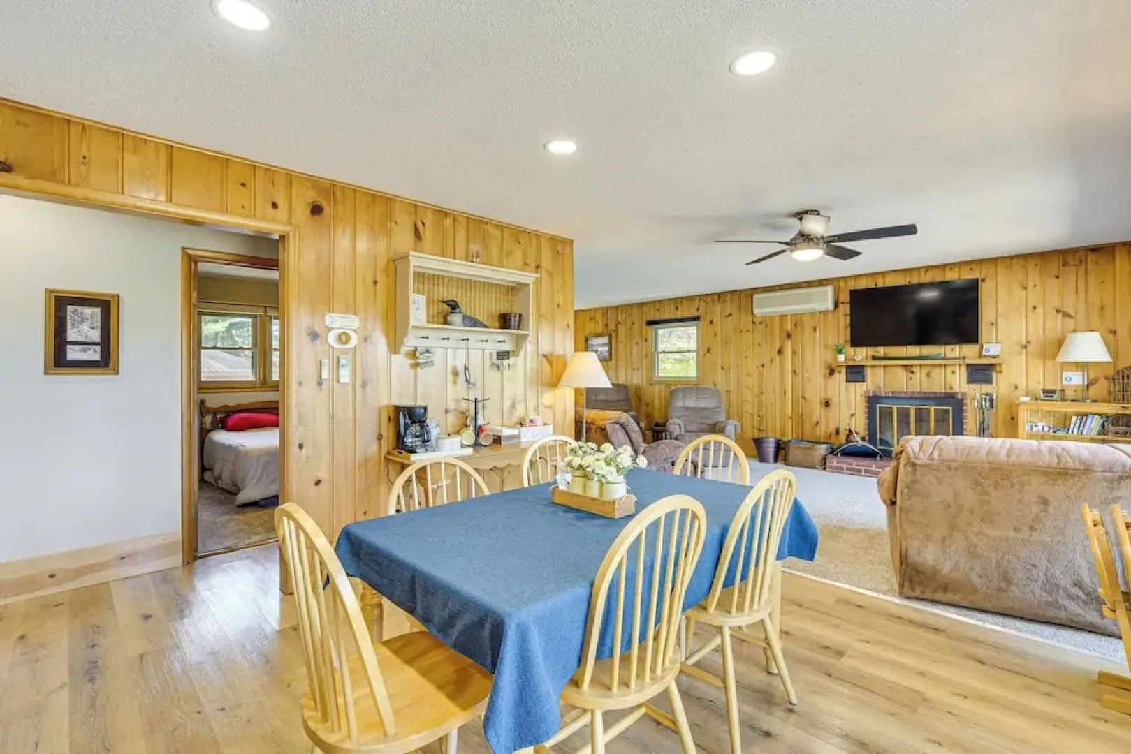 Beautiful Chetek Home w/ Prairie Lake Access!