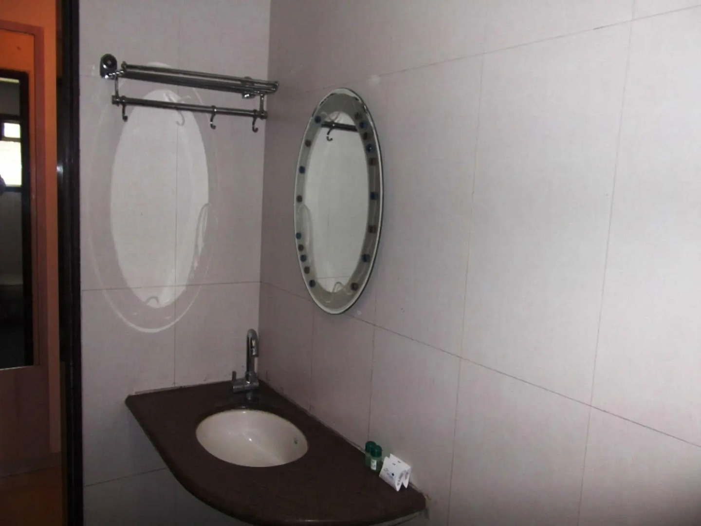 Hotel Neelam Executive