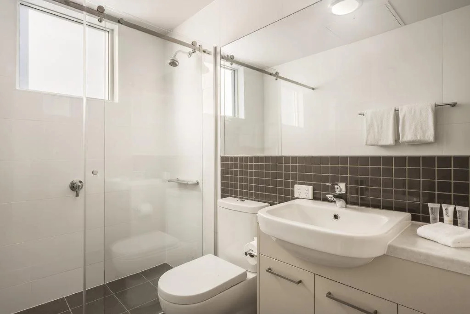 Quest King William South