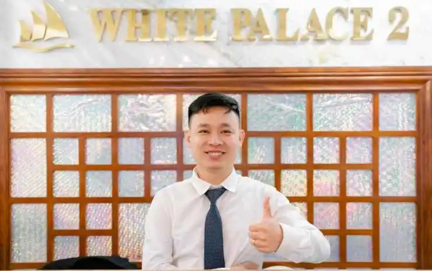 White Palace 2