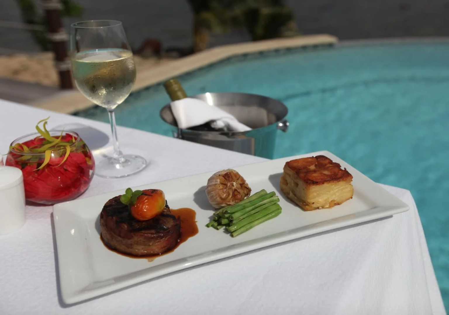 Aga Reef Resort and Spa
