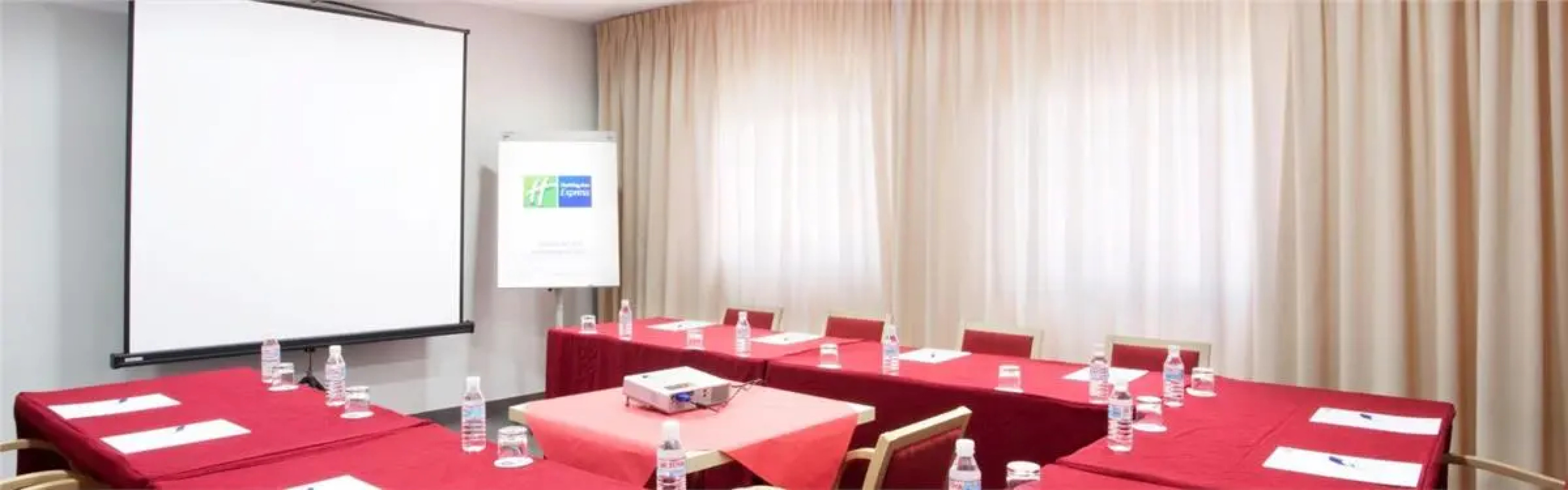 Holiday Inn Express Malaga Airport by IHG