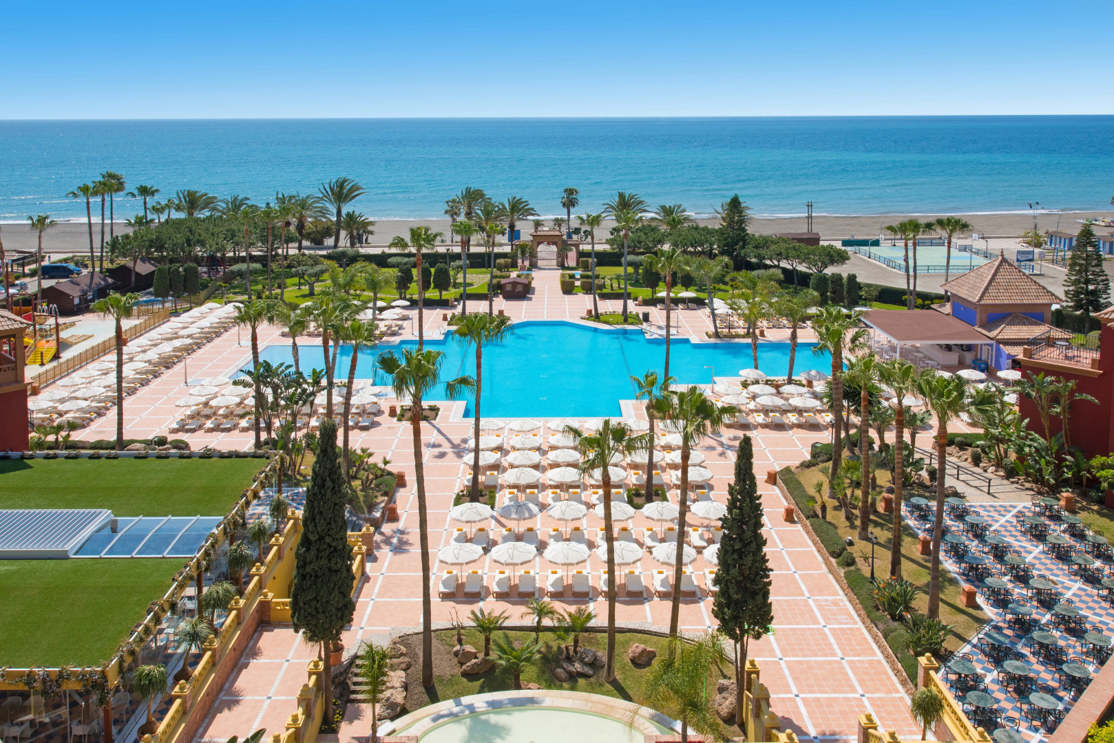 Отель Iberostar Waves Málaga Playa