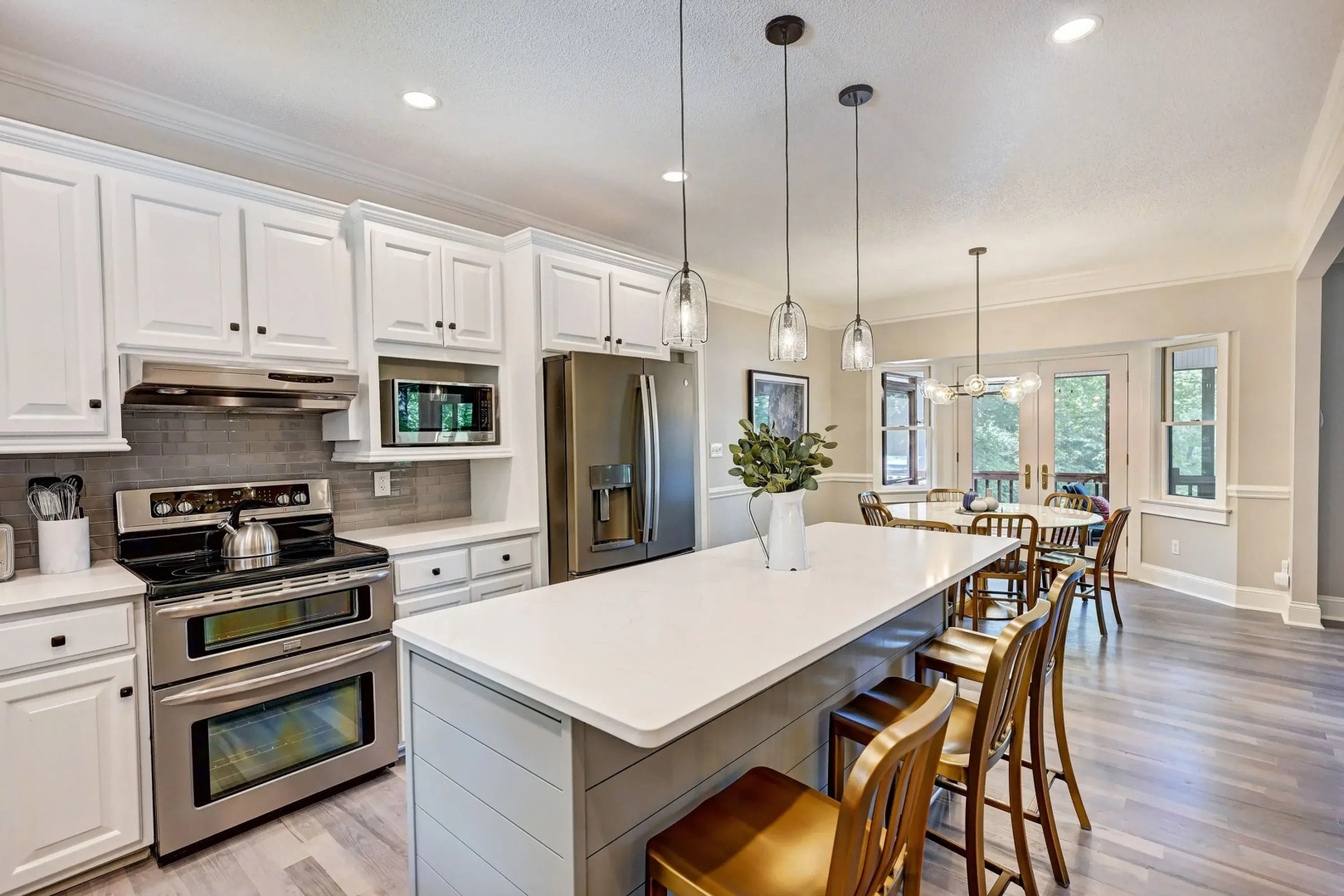 Winding Down by Avantstay Sleeps 20 Dock View