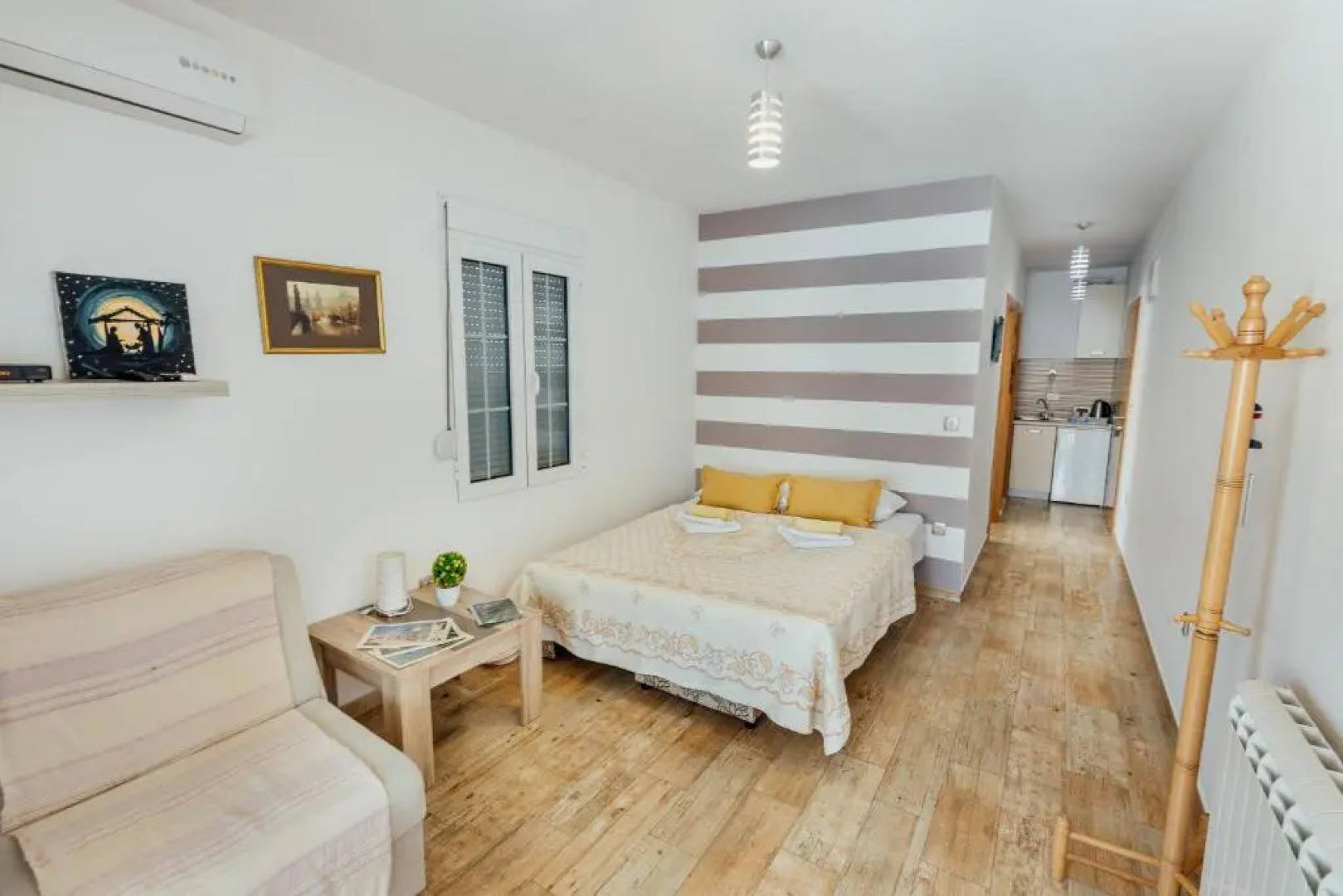 Apartments Ćosović