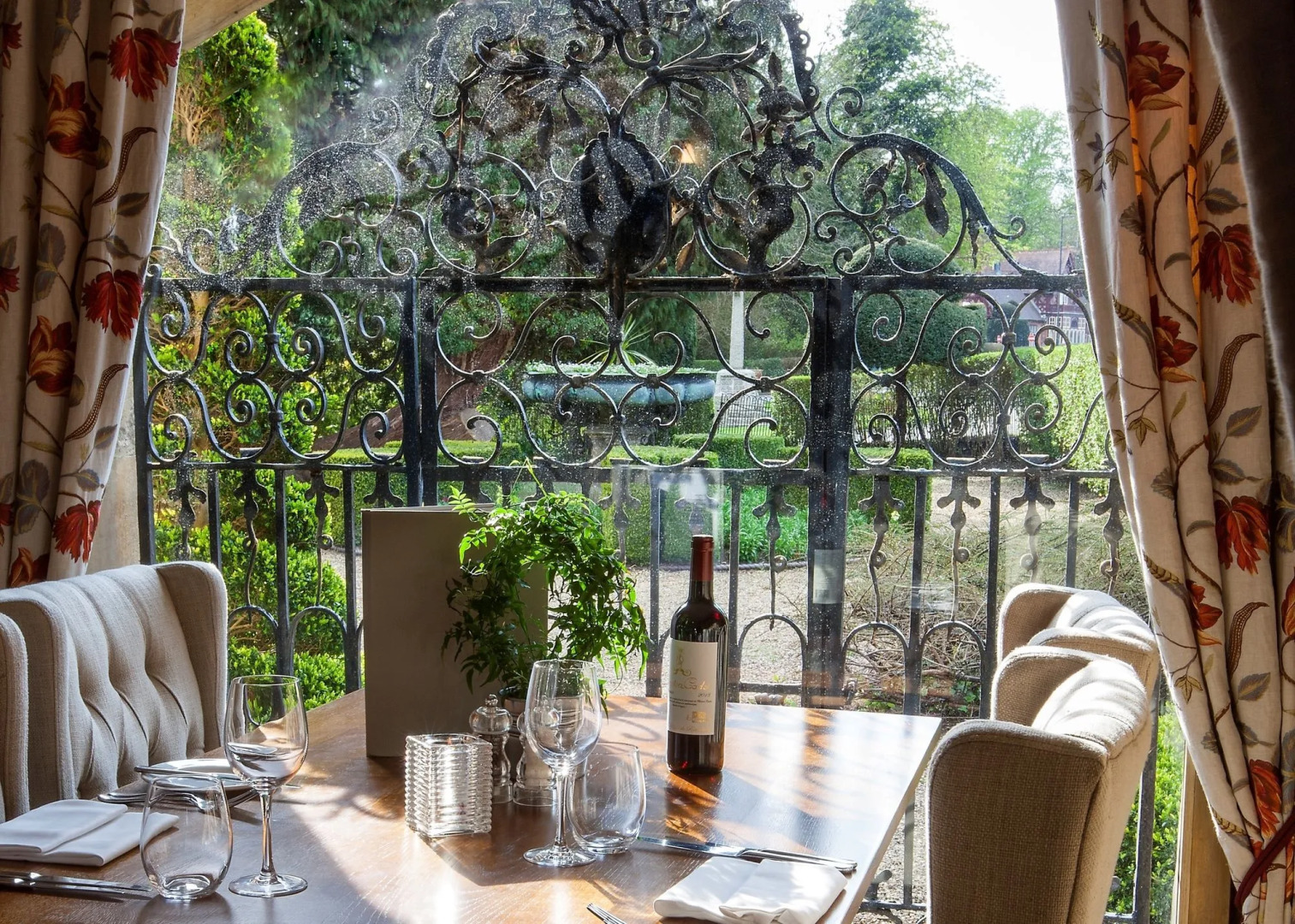 The Five Arrows Hotel