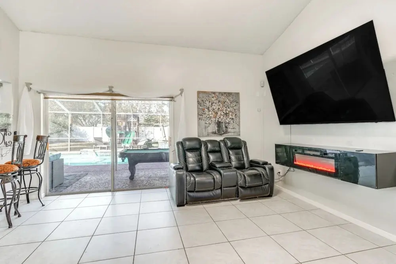 3 Mi to Marina: Riverview Family Home w/ Lanai!