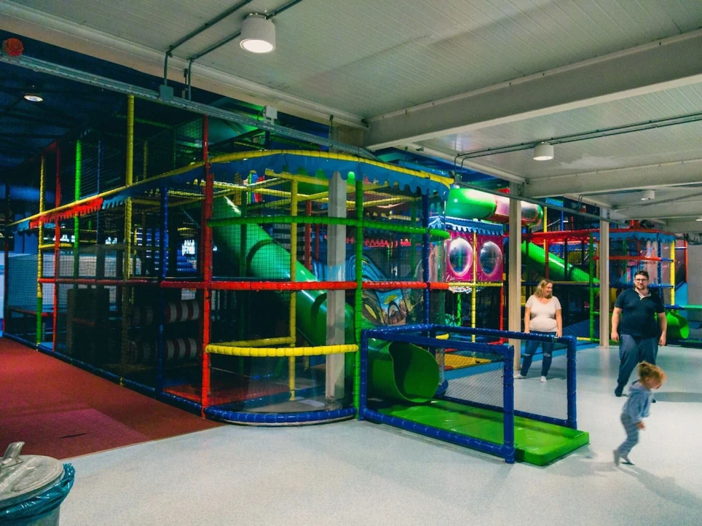 Chalet Near Zuiderzee With Garden