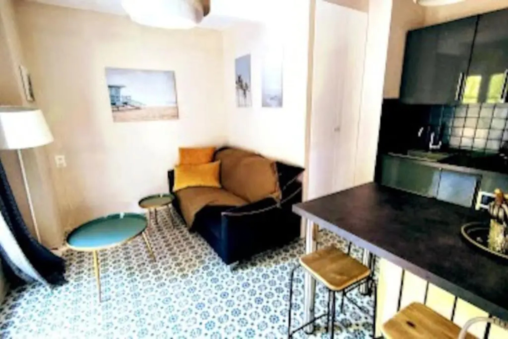 Maison de charme à 200 bord de mer, terrasse, jardin- Lesclesdenicole