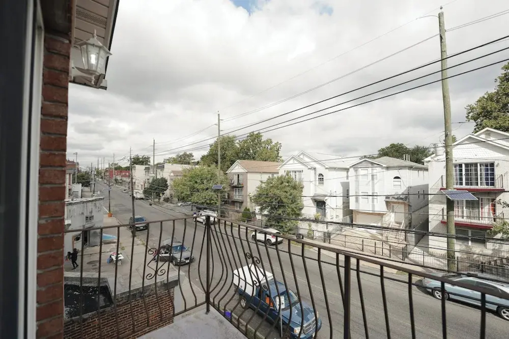 Newark Liberty Gem Brick House - Apt 3