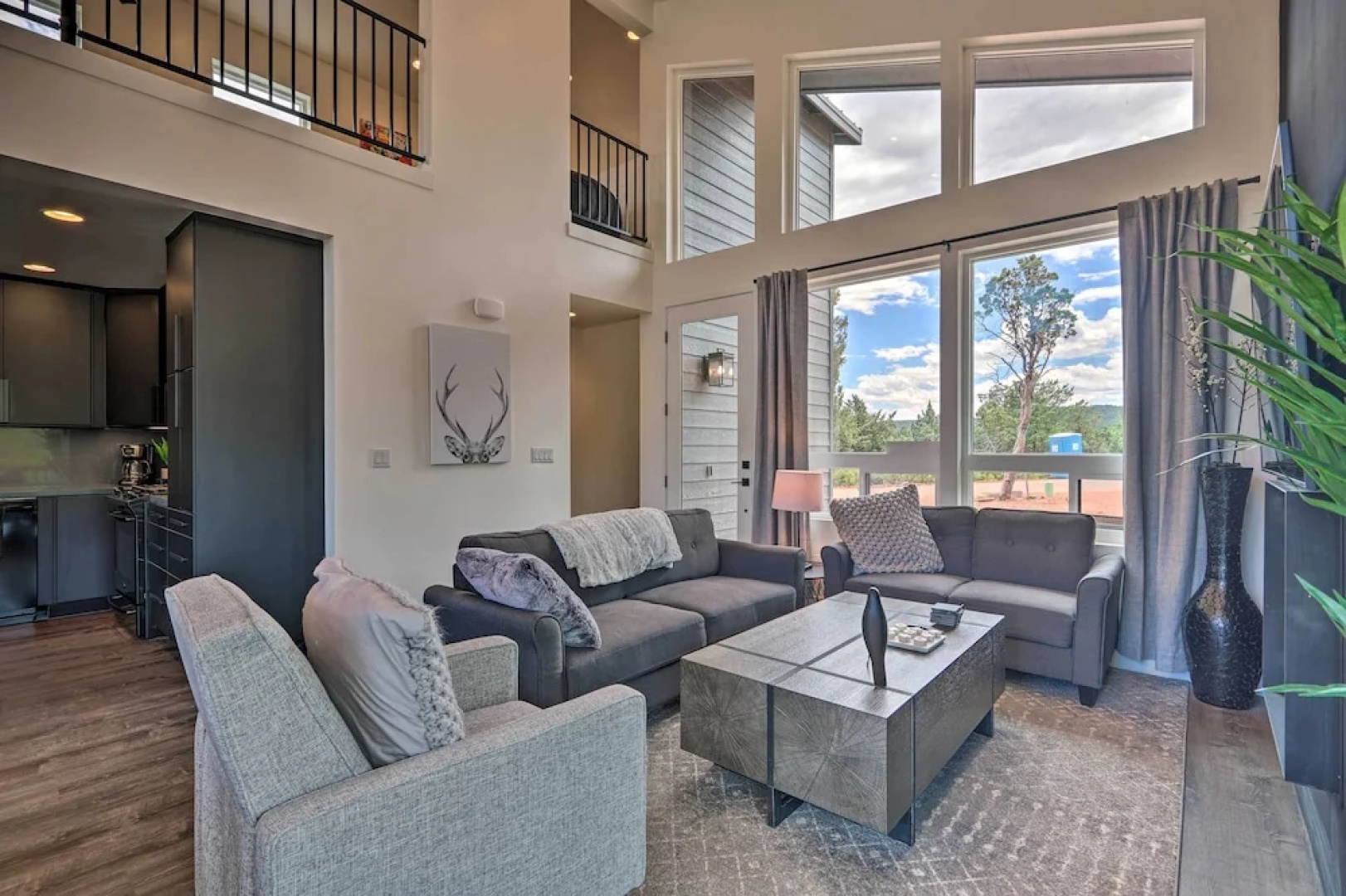 Fire Pit, Deck & Mtn Views: Upscale Pine Cabin!