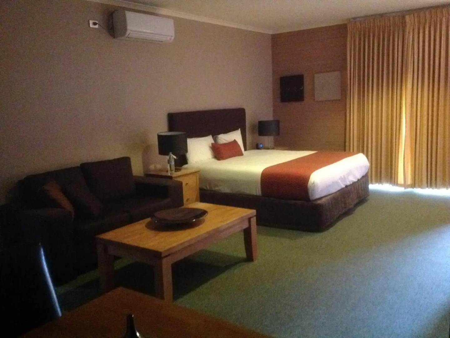 Quality Inn Colonial
