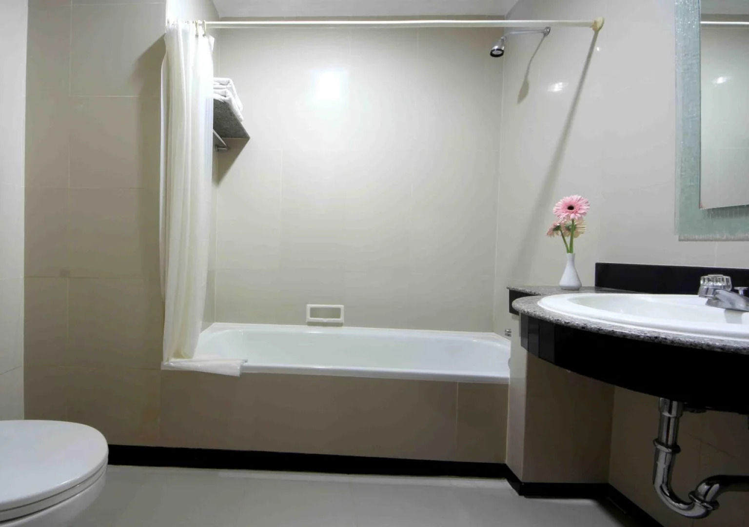 Bentani Hotel & Residence