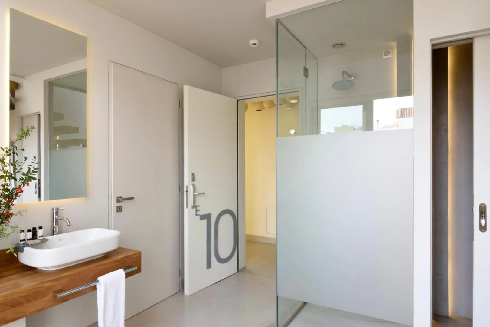 COCO-MAT Hotel Nafsika